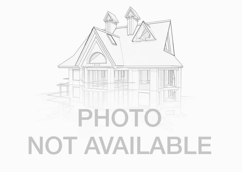 6800 Ridges Court, Bettendorf, IA 52722